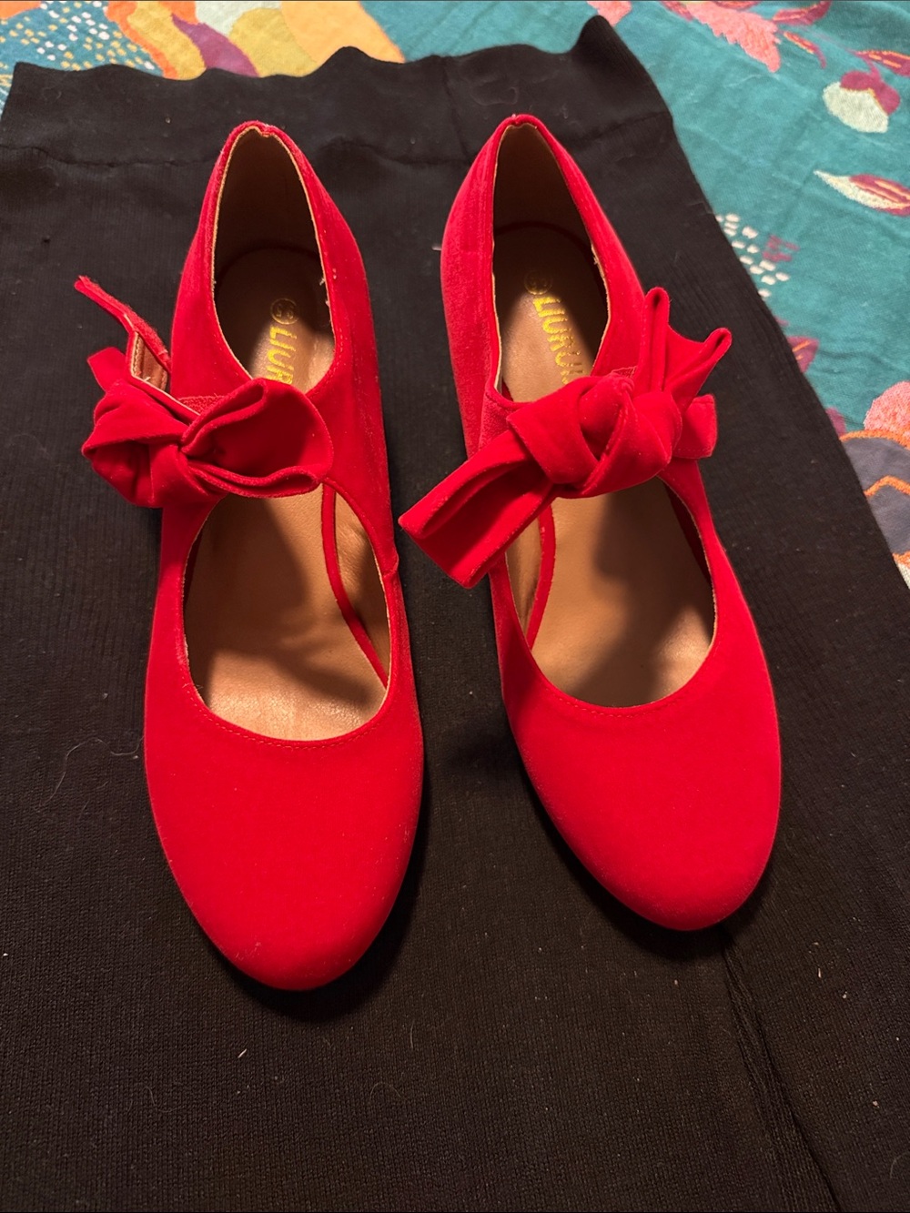 Velvet Red Bow Mary Jane Heels Sz 91/2